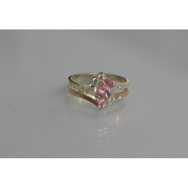 Серебряное кольцо с золотыми вставками (171к)