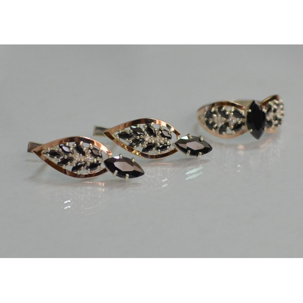 Серебряный набор с золотыми пластинами (172)