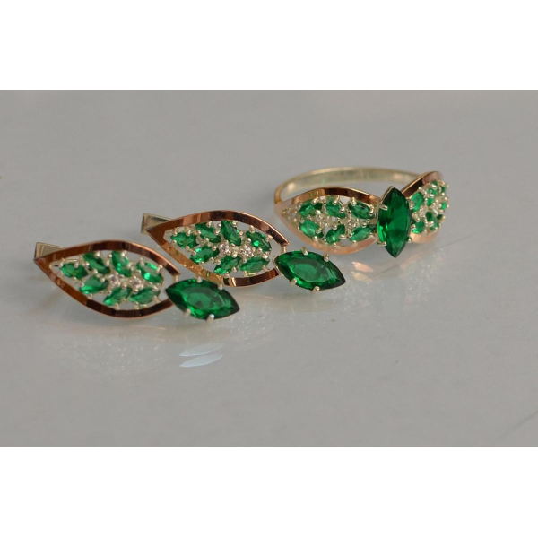 Серебряный набор с золотыми пластинами (172)