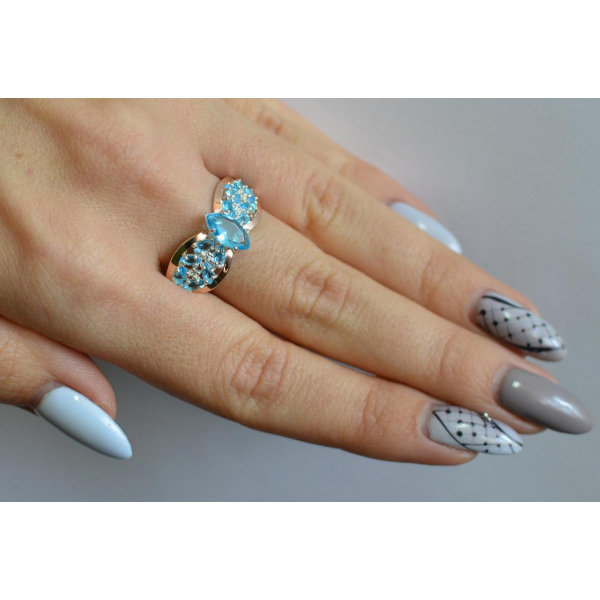 Серебряное кольцо с золотыми вставками (172к)