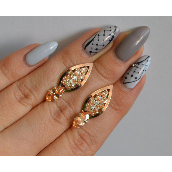 Серебряные серьги с золотыми вставками (172с)