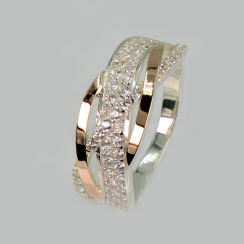 Серебряное кольцо с золотыми вставками