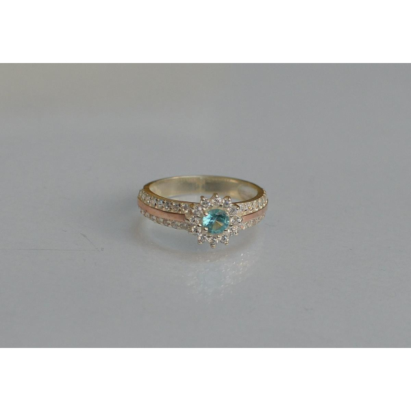 Серебряное кольцо с золотыми вставками (175к)