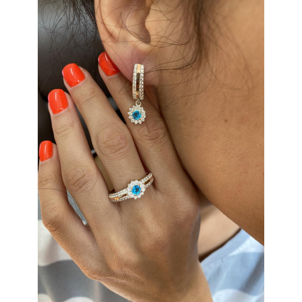 Серебряное кольцо с золотыми вставками (175к)