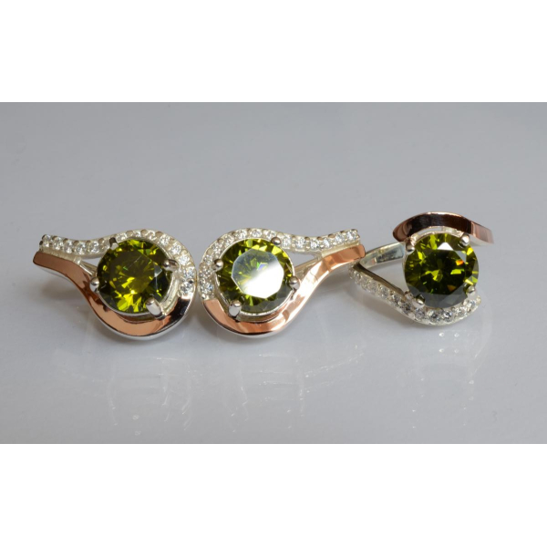 Серебряный набор с золотыми пластинами (177)