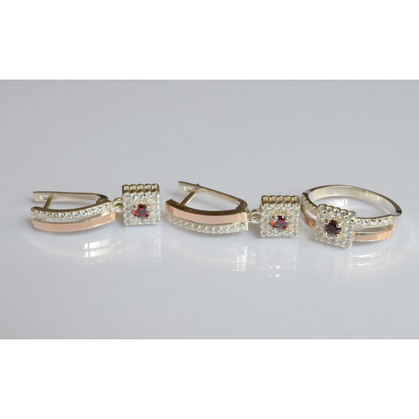 Серебряный набор с золотыми пластинами (179)