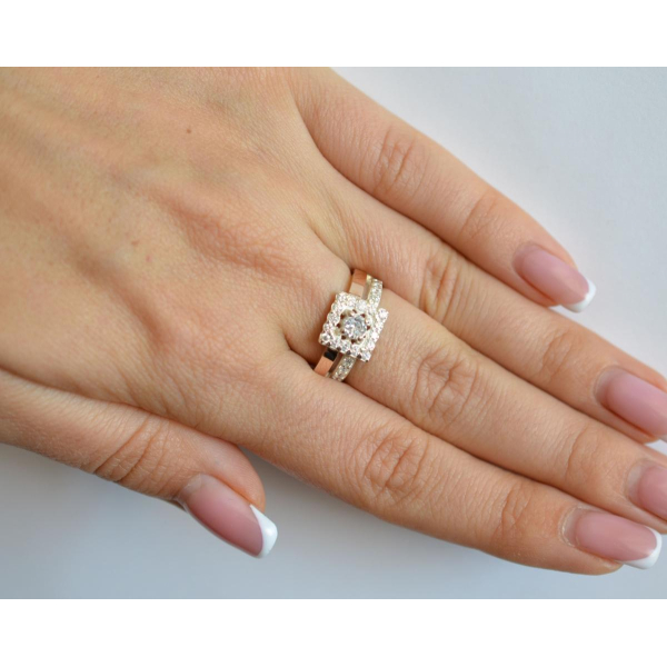 Серебряное кольцо с золотыми вставками (179к)