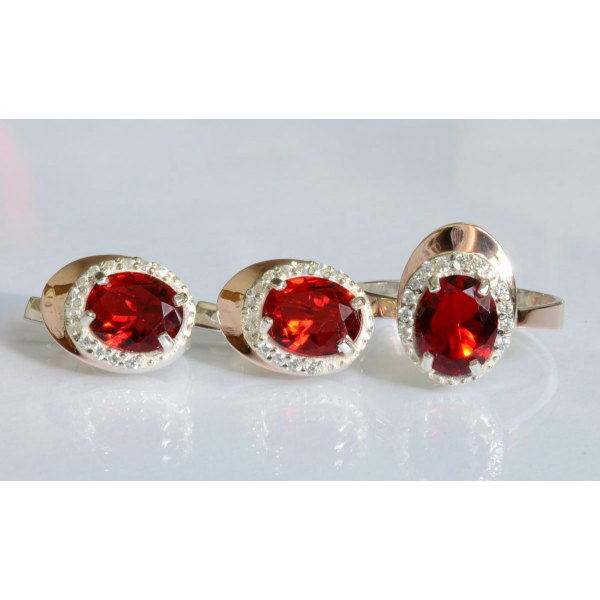 Серебряный набор с золотыми пластинами (180)