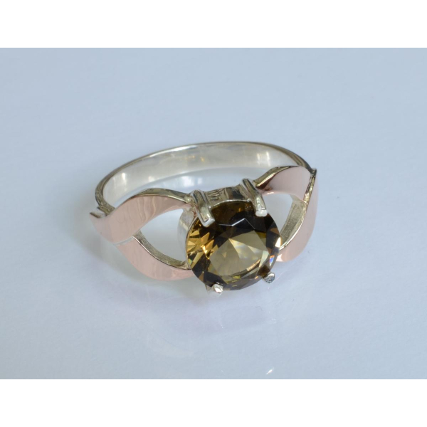 Серебряное кольцо с золотыми вставками (181к)