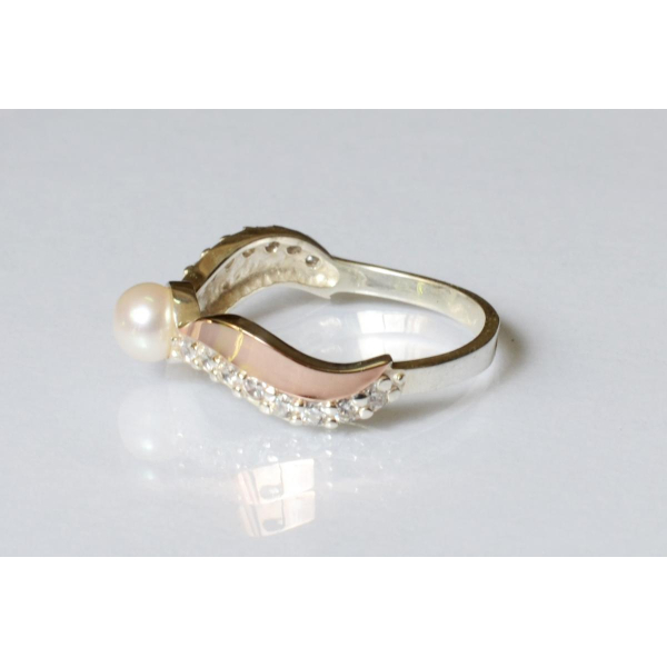 Серебряное кольцо с золотыми вставками (182к)