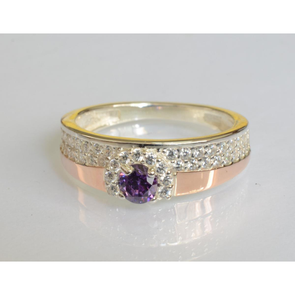 Серебряное кольцо с золотыми вставками (184к)