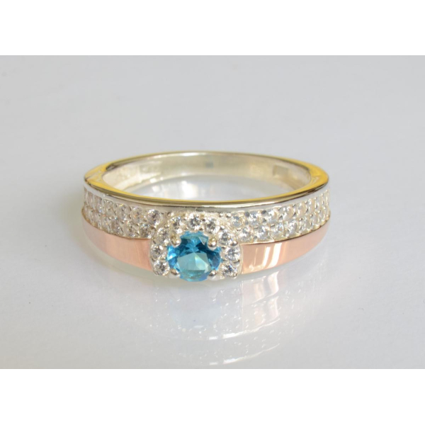 Серебряное кольцо с золотыми вставками (184к)