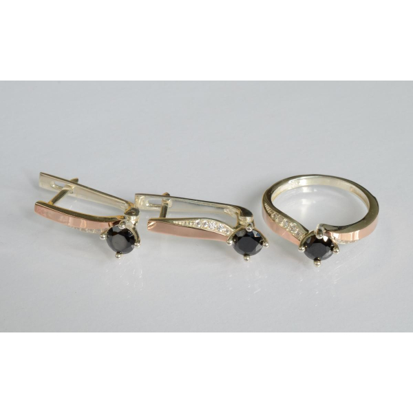 Серебряный набор с золотыми пластинами (187)