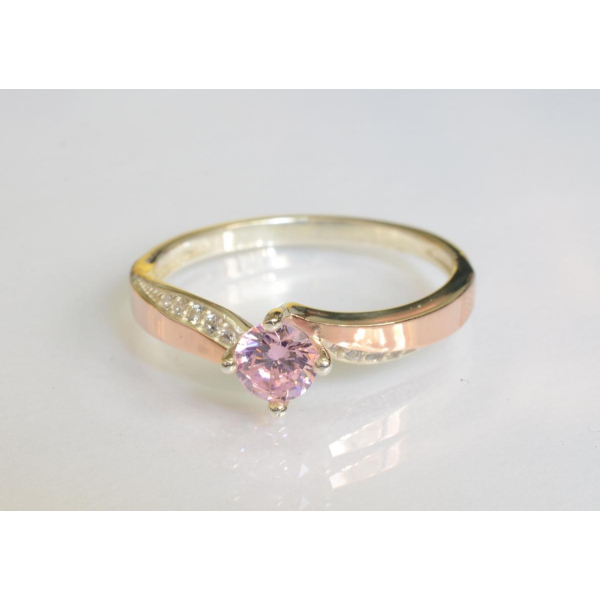 Серебряное кольцо с золотыми вставками (187к)