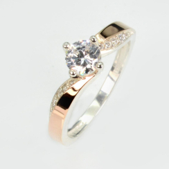 Серебряное кольцо с золотыми вставками