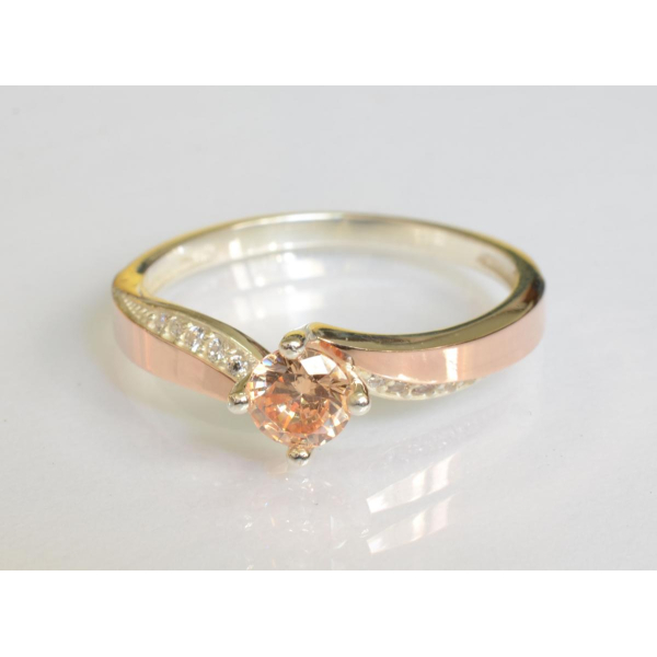 Серебряное кольцо с золотыми вставками (187к)