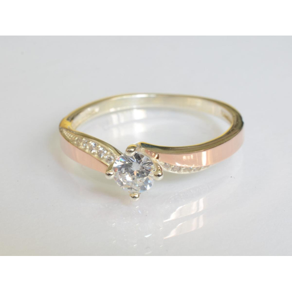 Серебряное кольцо с золотыми вставками (187к)