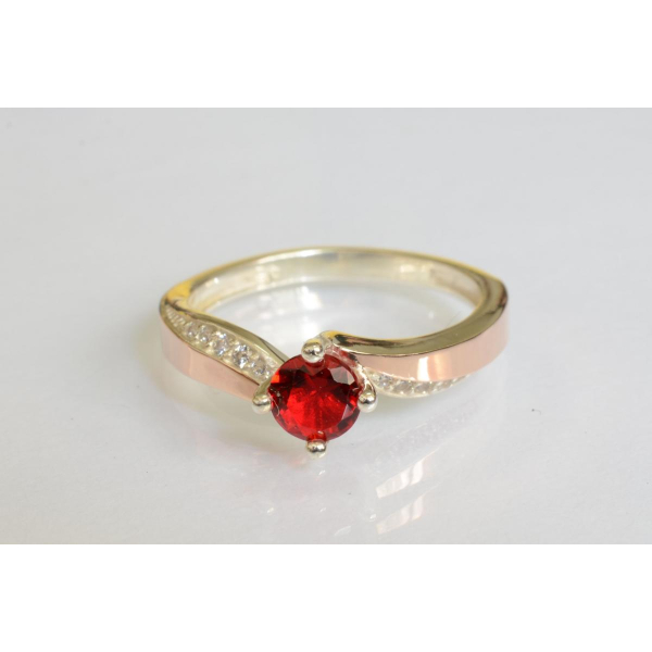 Серебряное кольцо с золотыми вставками (187к)