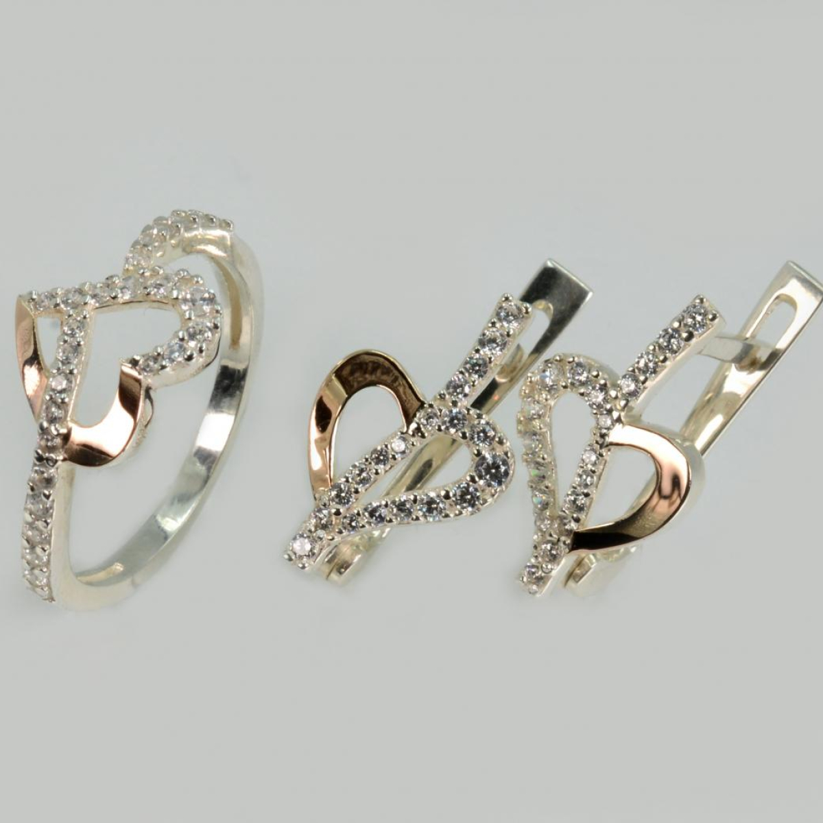 Серебряный набор с золотыми пластинами (189)