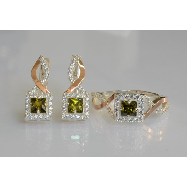 Серебряный набор с золотыми пластинами (190)