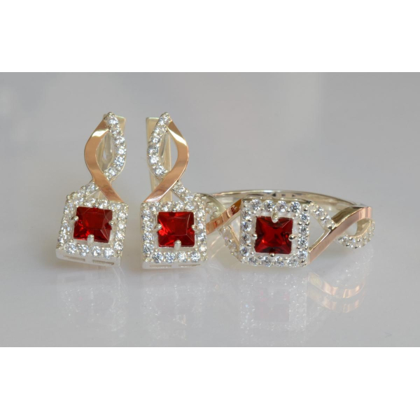 Серебряный набор с золотыми пластинами (190)