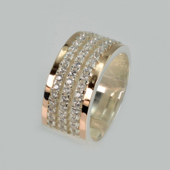 Серебряное кольцо с золотыми вставками