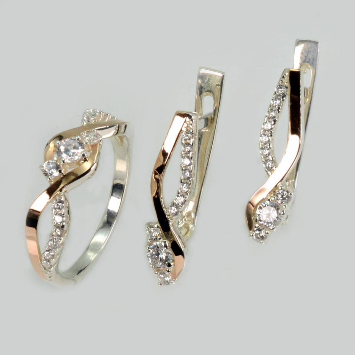 Серебряный набор с золотыми пластинами (205)