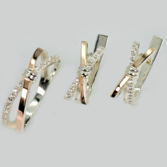 Серебряный набор с золотыми пластинами