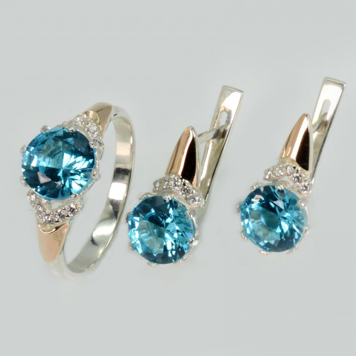 Серебряный набор с золотыми пластинами (207)