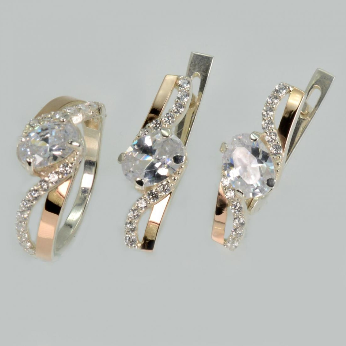 Серебряный набор с золотыми пластинами (208)