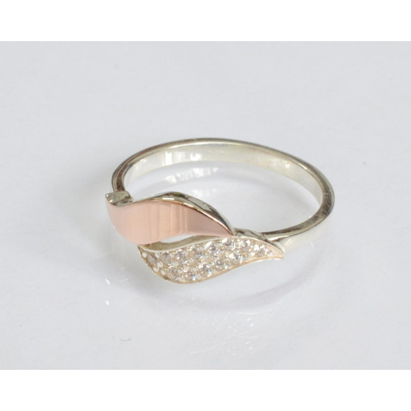 Серебряное кольцо с золотыми вставками (214к)