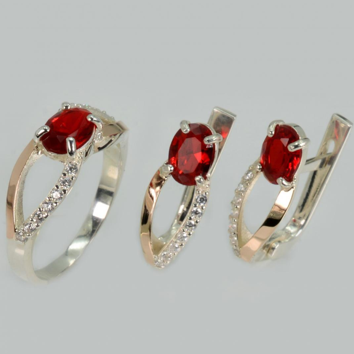 Серебряный набор с золотыми пластинами (225)