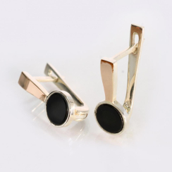 Серебряные серьги с ониксом