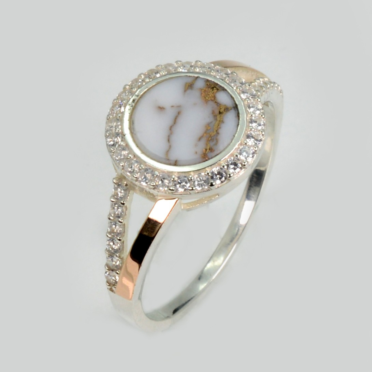 Серебряное кольцо с агатом (267к-1)