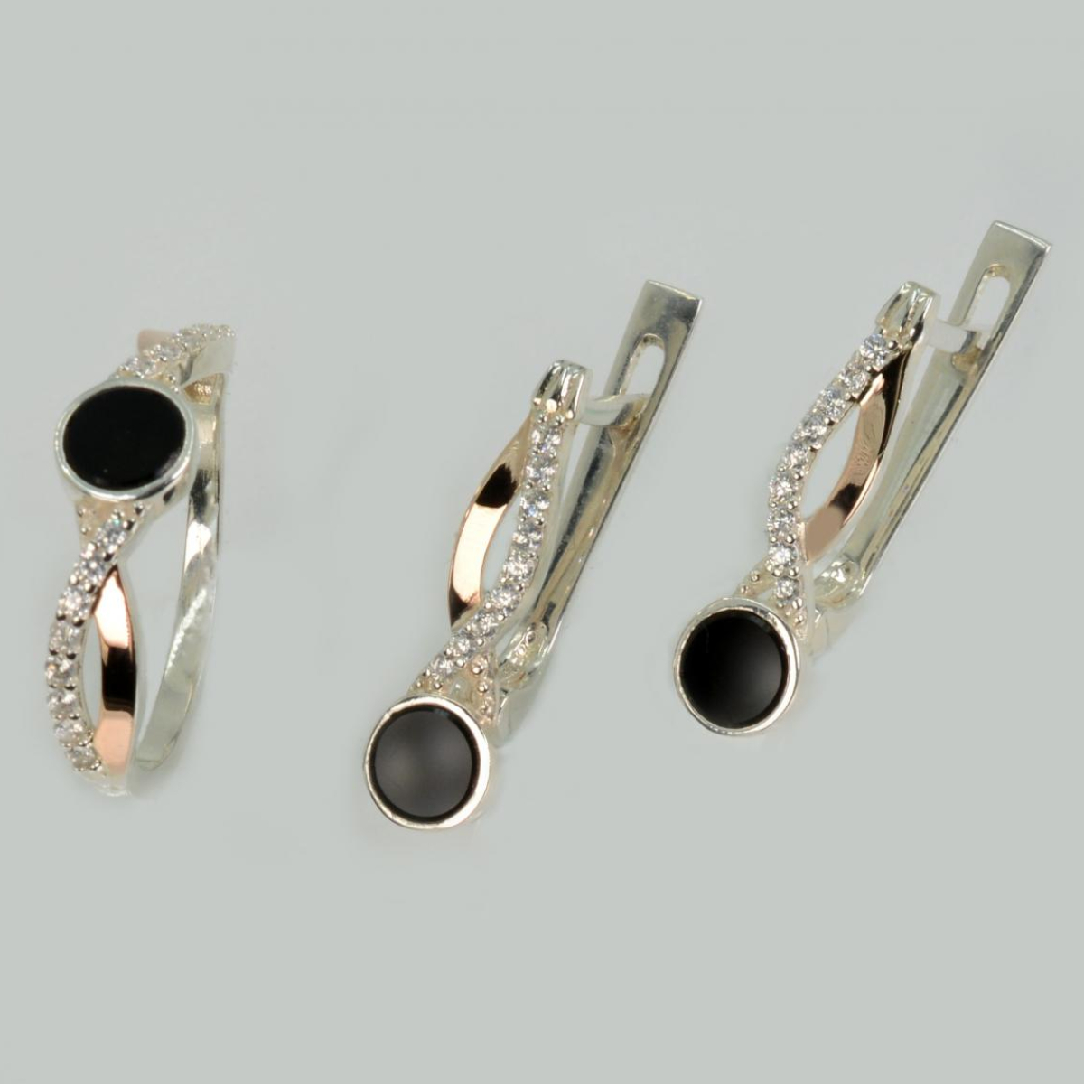 Серебряный набор с золотими пластинами (270)