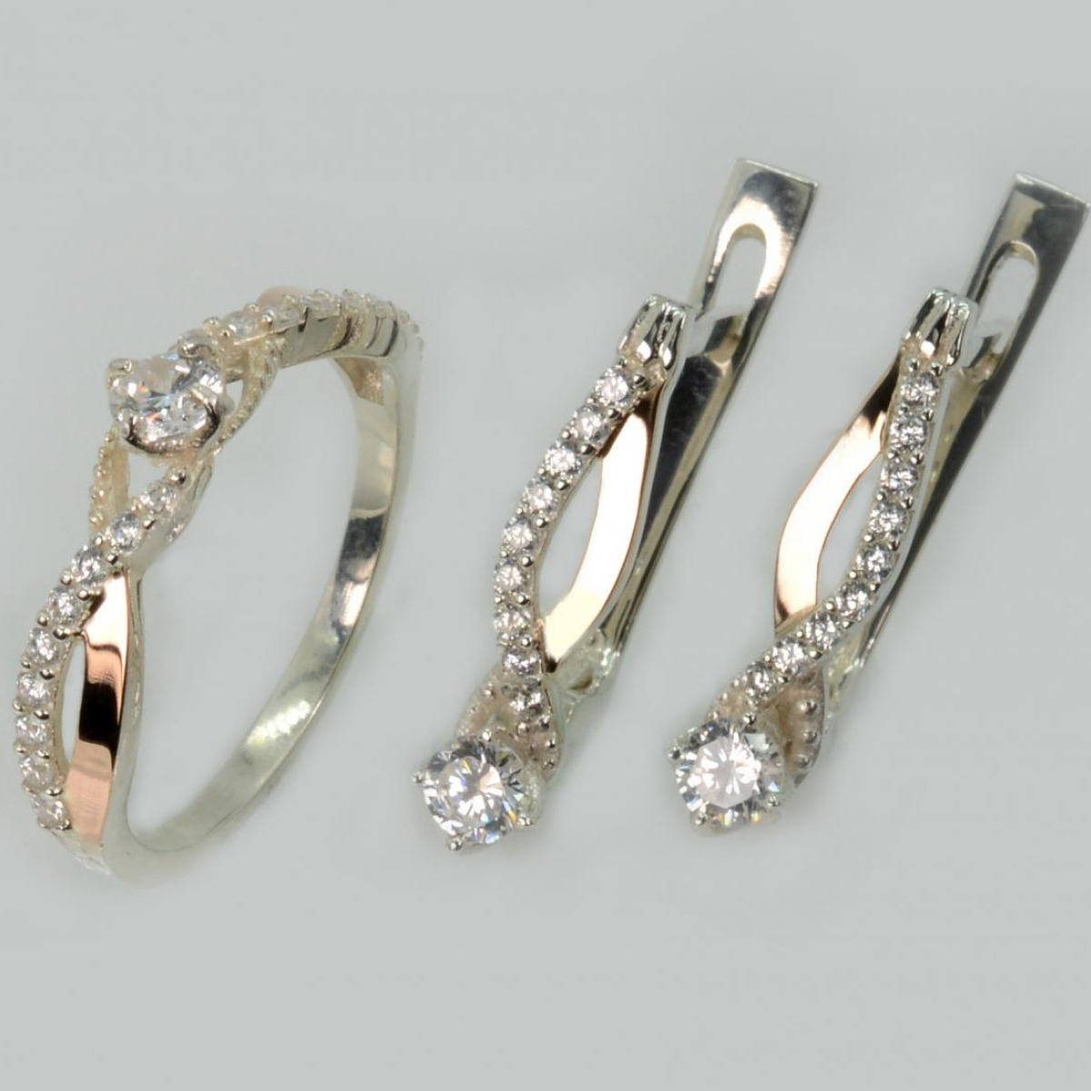 Серебряный набор с золотими пластинами (271)