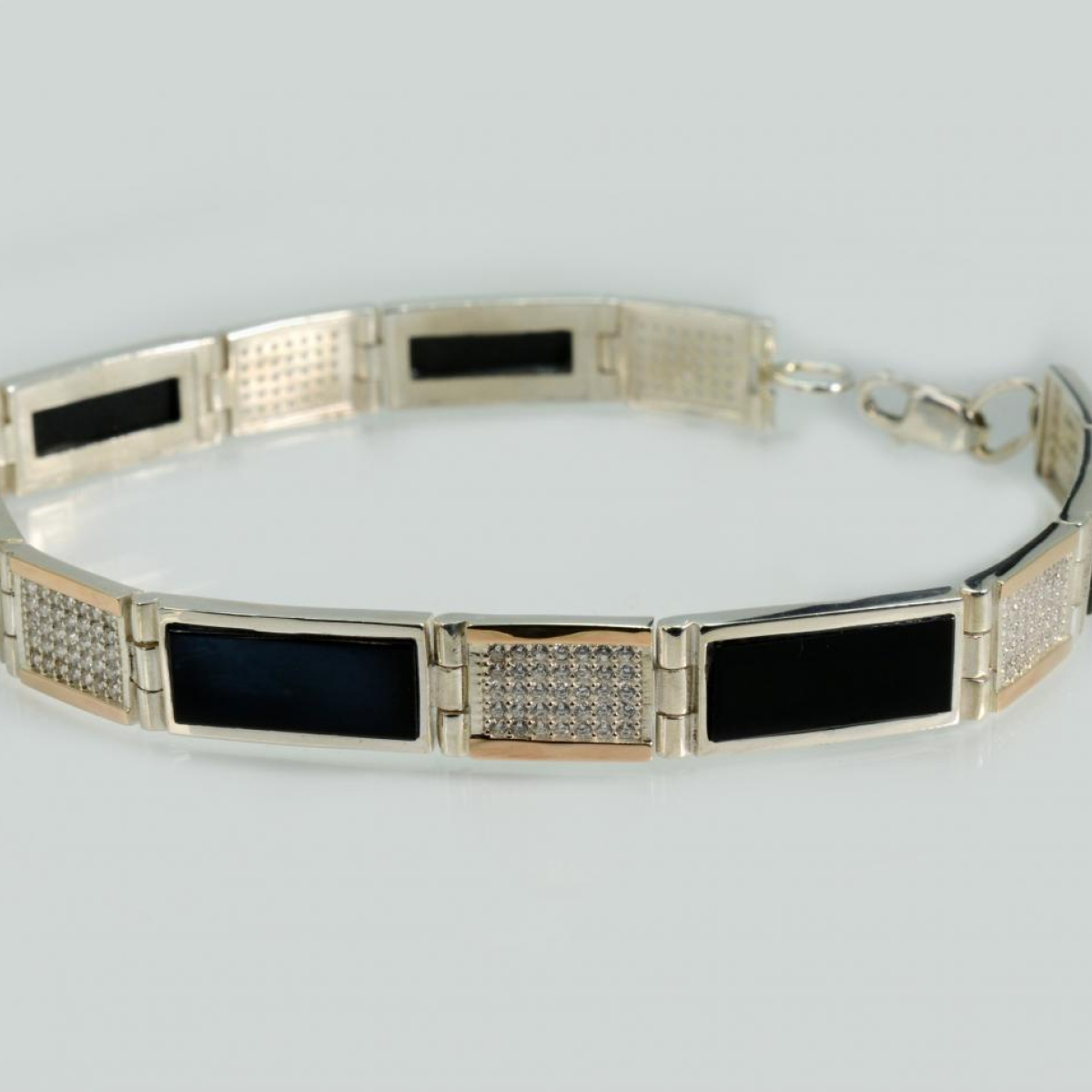 Браслет мужской из серебра с золотыми пластинами (Бр34)