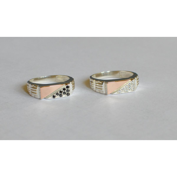 Серебряная печатка с пластинами из золота (М 1)