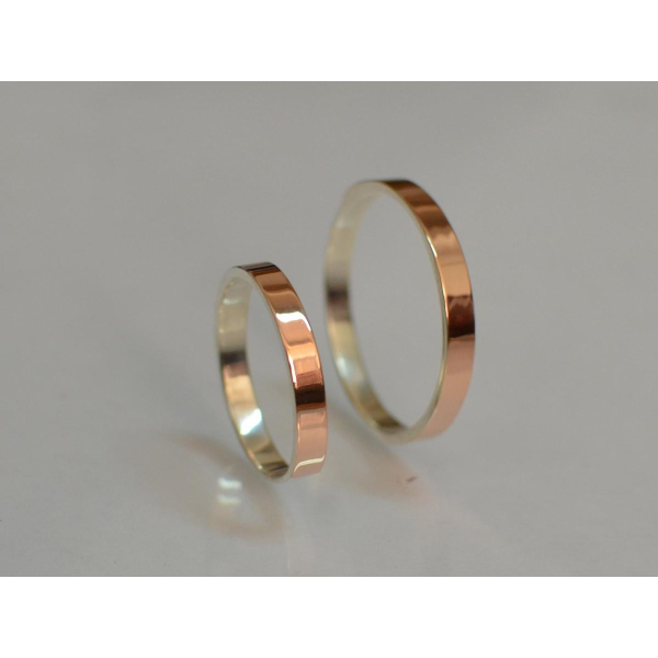 Серебряное обручальное кольцо со вставками из золота, цена за одно кольцо (ОБР1)