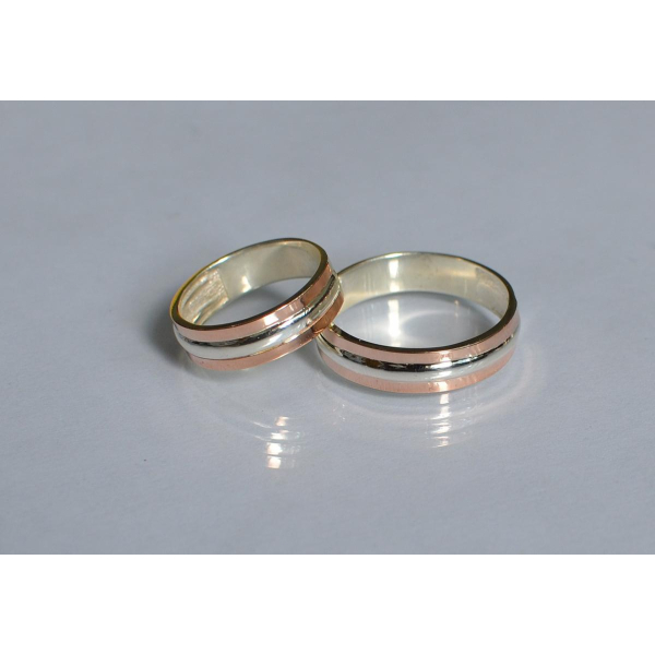 Обручальное кольцо из серебра с золотом (Обр11)