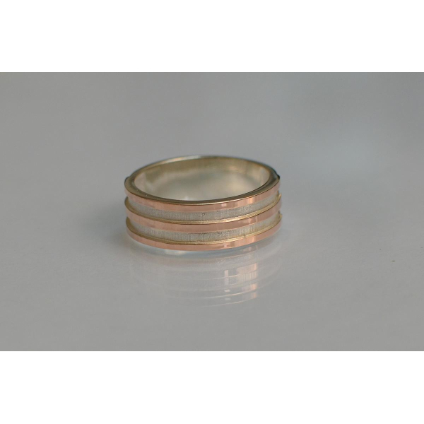 Обручальное кольцо из серебра с золотом (Обр13)