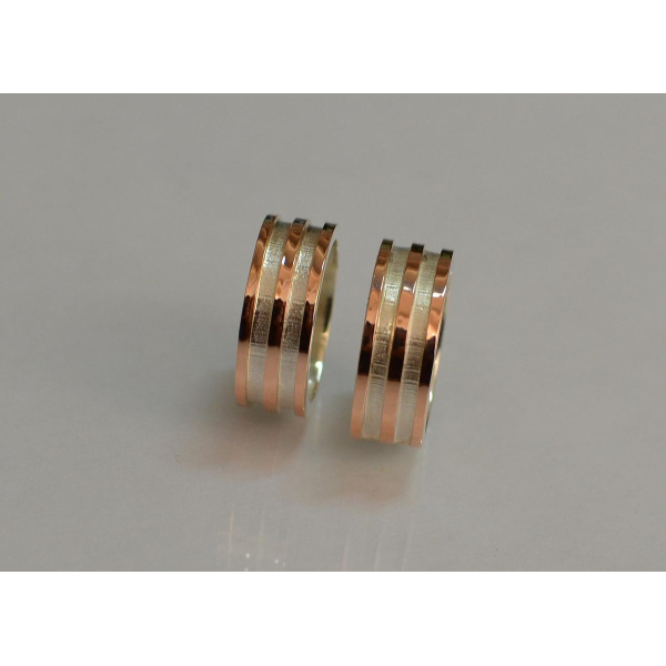 Обручальное кольцо из серебра с золотом (Обр13)