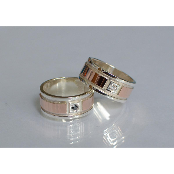 Обручальное кольцо из серебра с золотом (Обр17)