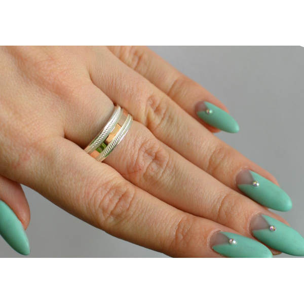 Обручальное кольцо из серебра с золотом (Обр22)