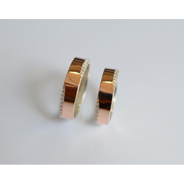 Обручальное кольцо из серебра и золота (Обр32)