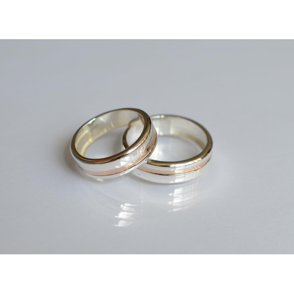 Обручальное кольцо из серебра и золота (Обр41)