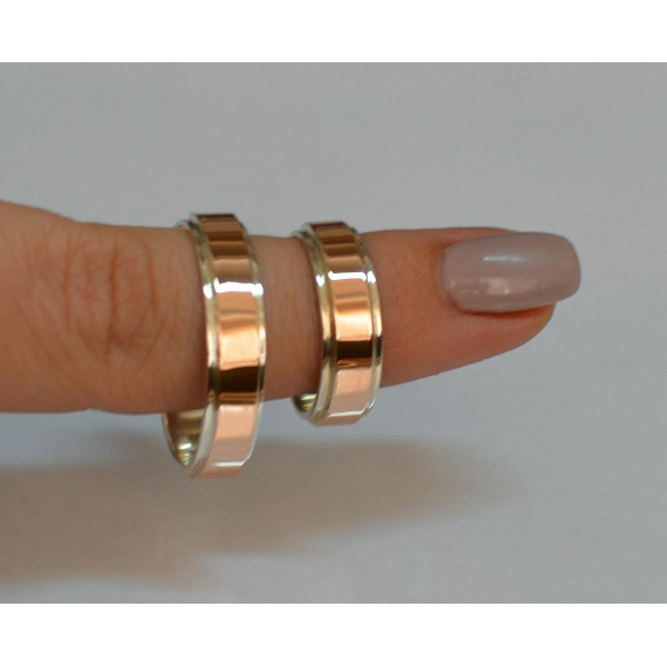 Серебряное обручальное кольцо с золотыми пластинами, цена за одно кольцо (ОБР5)