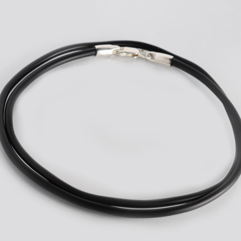 Шнурок из каучука 3мм