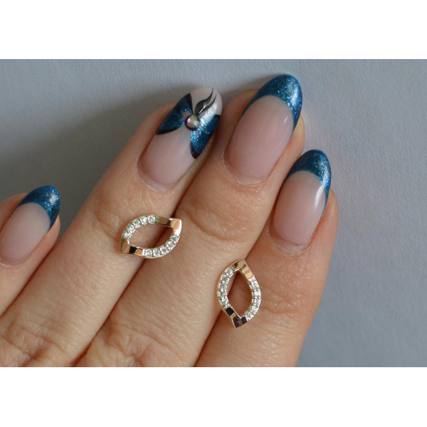 Серьги-гвоздики из серебра (вк11)