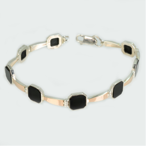 Серебряный браслет с ониксом